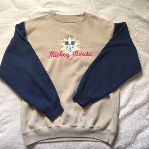 Vintage Mickey Mouse Sweatshirt